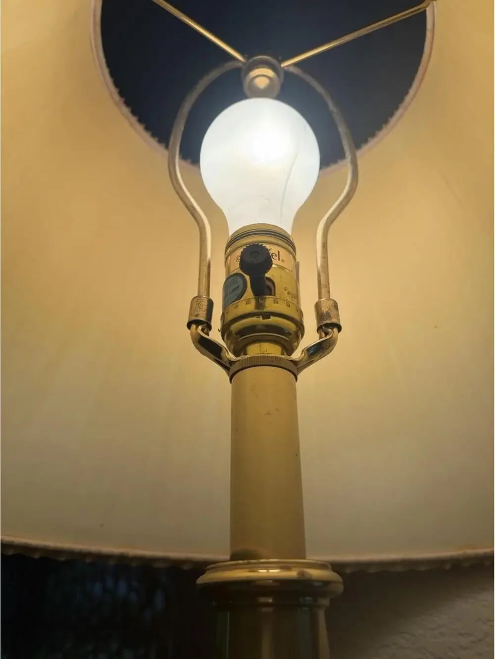 VTG Stiffel Solid Brass Table Lamp MCM Hollywood Regency Heavy 26” With Shade
